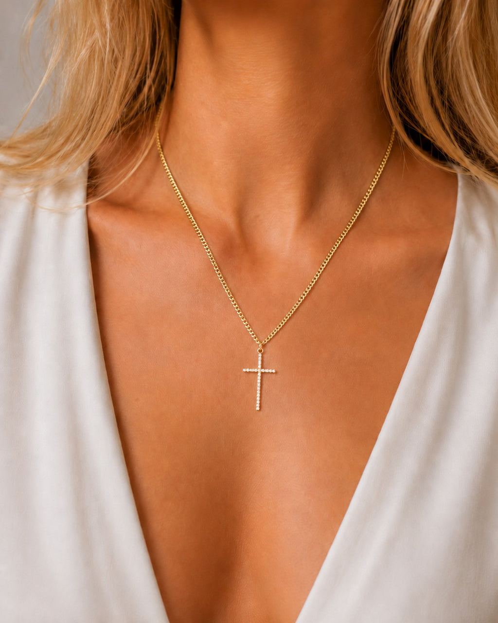 Pavé Cross Pendant Necklace