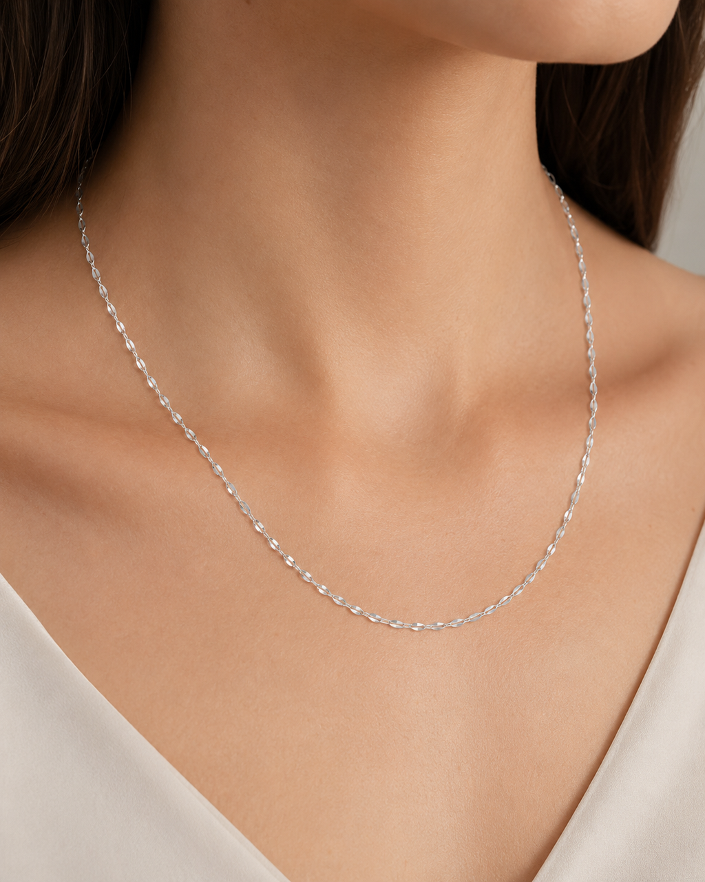 DUGO Diamond Cut Lip Chain Necklace – view 5