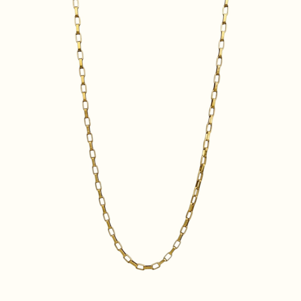 DUGO 18K gold-filled Venetian box chain necklace in a classic link design, durable and tarnish-resistant.