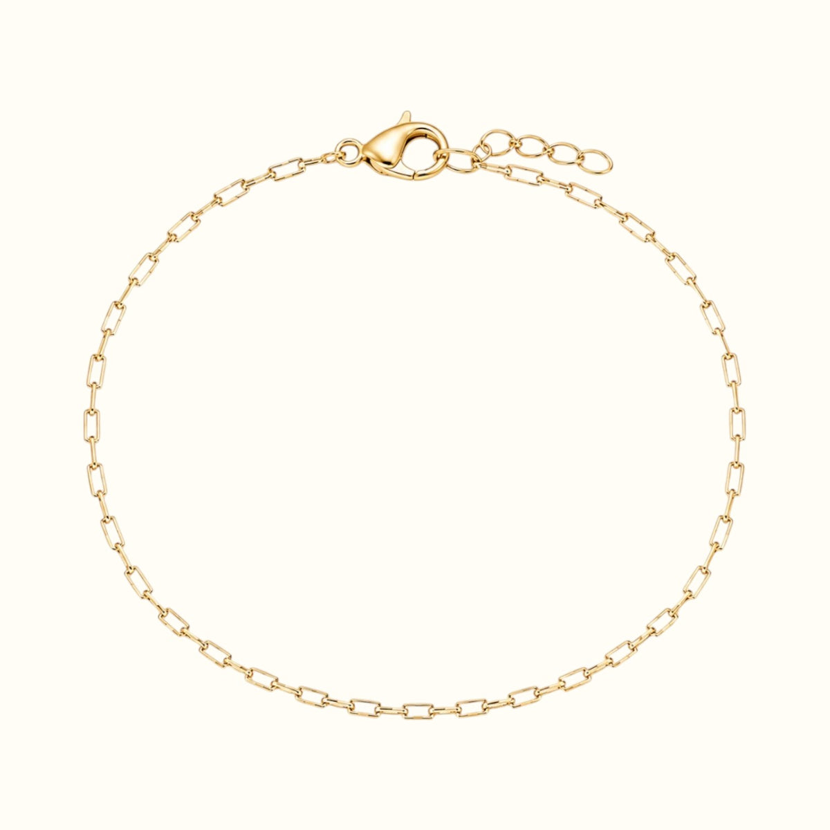 DUGO dainty 18K gold filled Venetian chain bracelet with a lobster clasp and adjustable extender.