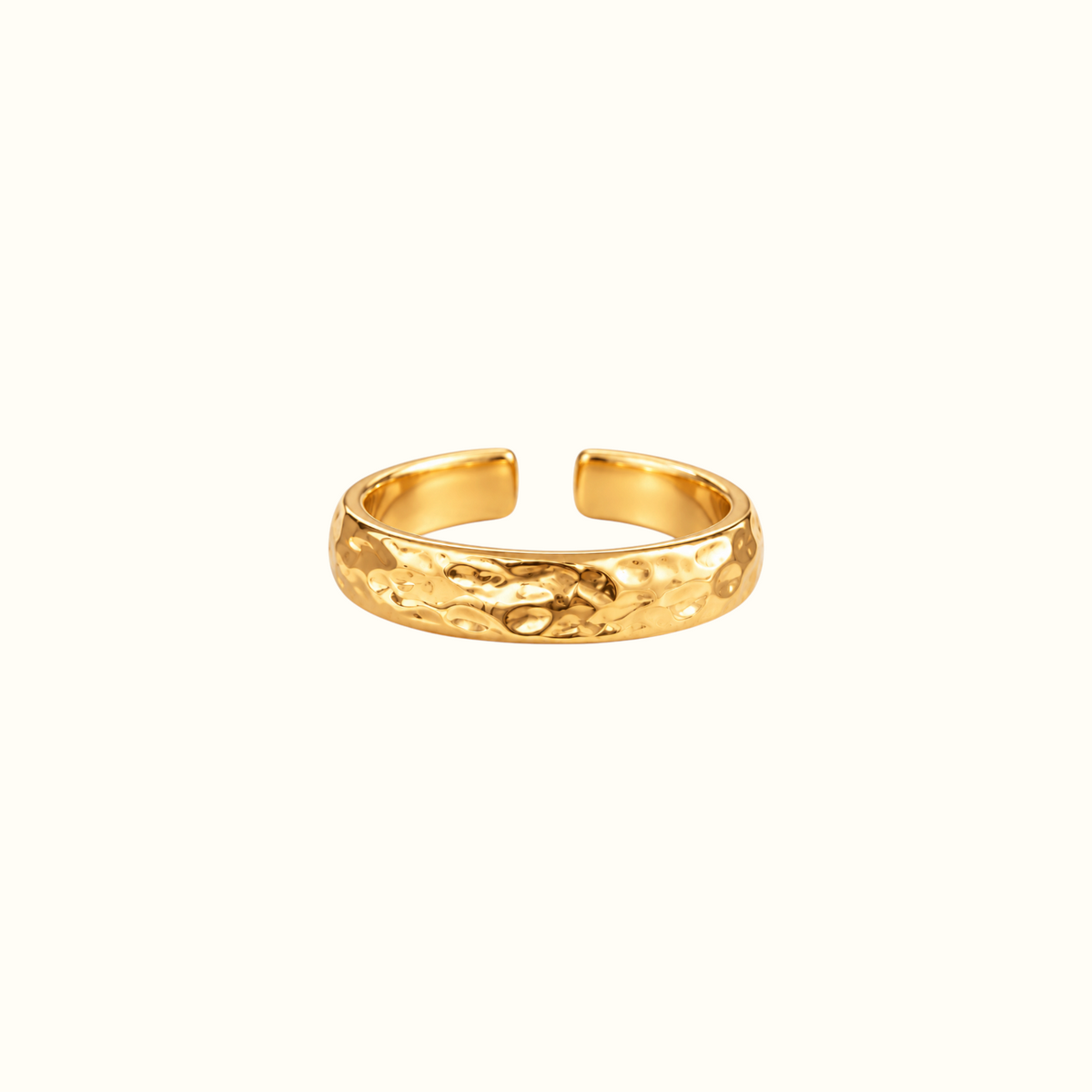 DUGO adjustable hammered band ring in 18K gold-plated stainless steel with a textured minimalist design.