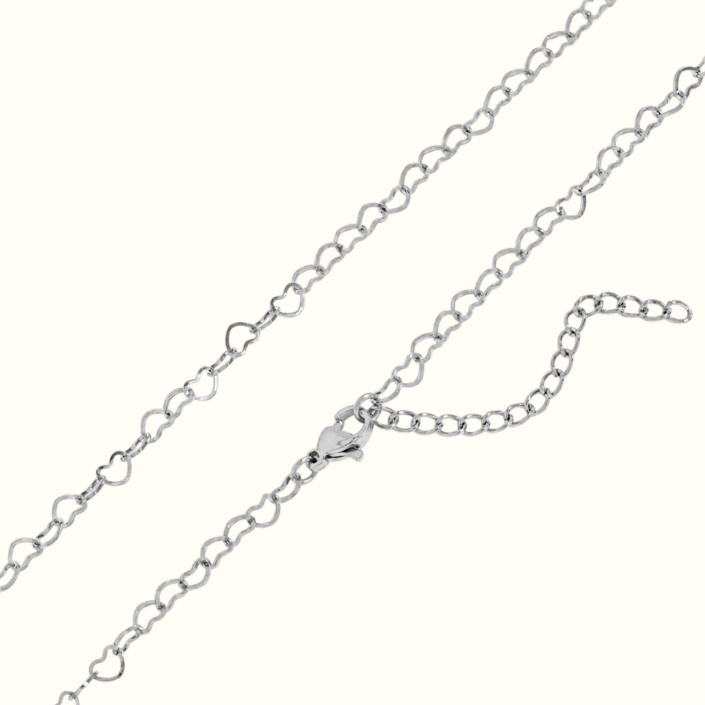 DUGO silver mini open heart link chain necklace with a delicate lobster clasp and adjustable extender chain.