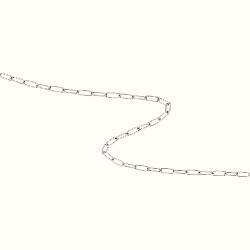 DUGO silver paperclip chain anklet with elongated minimalist links on a clean white background