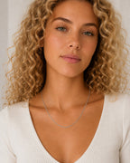 Close-up of the DUGO silver Thin Curb Chain Necklace worn on the neck
