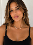 Woman wearing the DUGO silver white Enamel Lip Chain Necklace