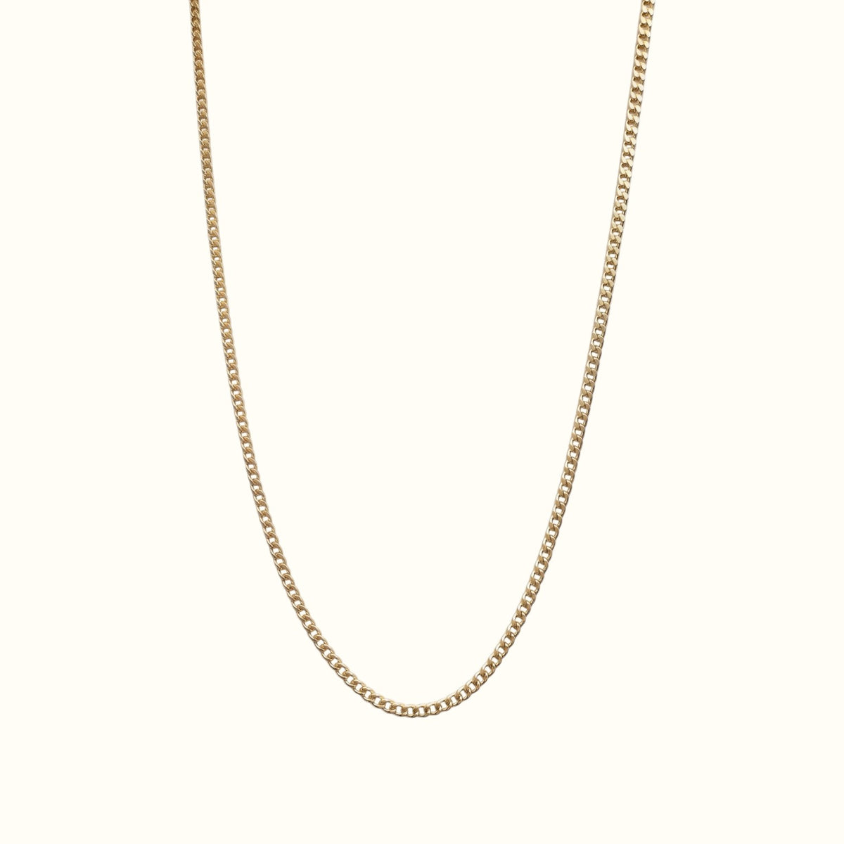 DUGO thin gold curb chain necklace with delicate interlocking links for everyday layering.
