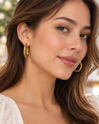 DUGO Twisted Hoop Earrings – view 4