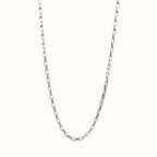 DUGO Venetian box chain necklace in silver-tone stainless steel with a classic link design and lobster clasp